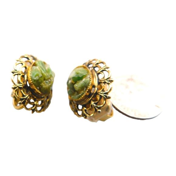 Vintage Clip On Agate Earrings Green Clustered Chips Filigree Gold Tone - Picture 9 of 11